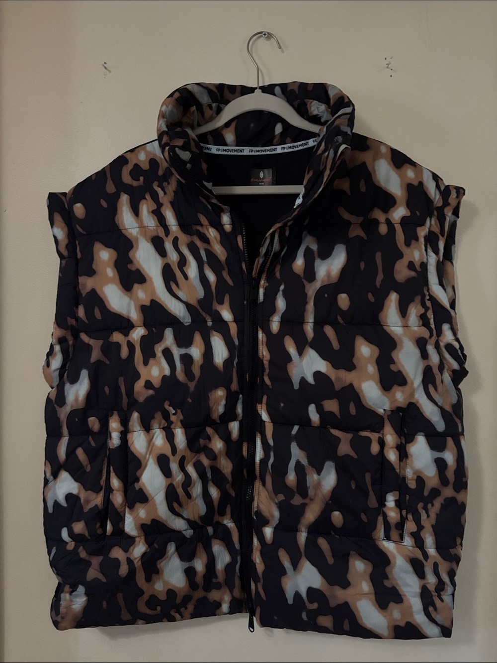Free people movement puffer vest